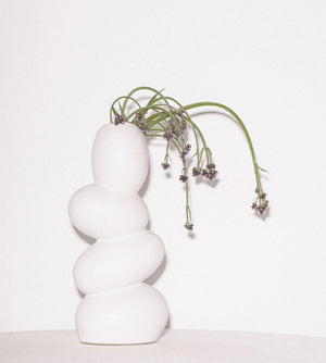 Best Eggie! Vase - Functional Art for Modern Homes - Vanilla Bean