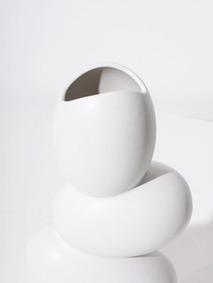 Best Eggie! Vase - Functional Art for Modern Homes - Vanilla Bean